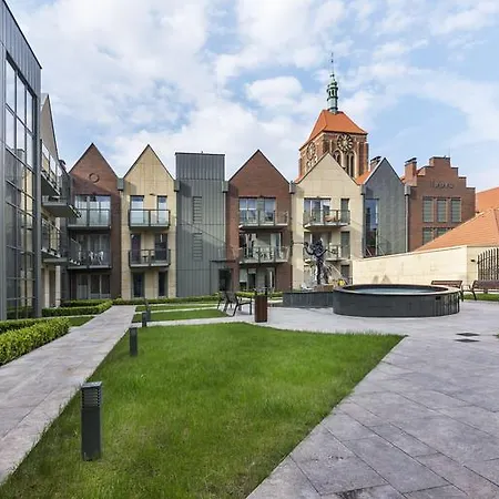 Old Town By Welcome Гданьск